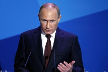 Russian President Vladimir Putin during a press conference (archive)