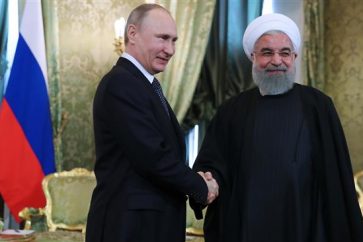 Iranian President Hassan Rouhani and Russian counterpart Vladimir Putin