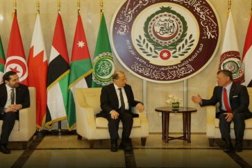 President Michel Aoun and PM Saad Hariri received by King Abdullah Al Thani