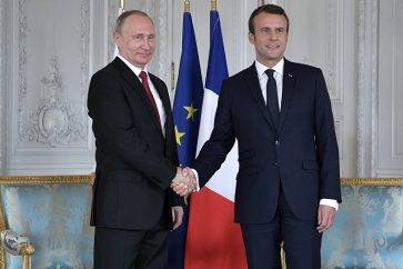 poutinemacron