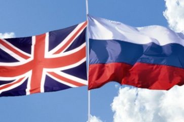 Russia UK flags