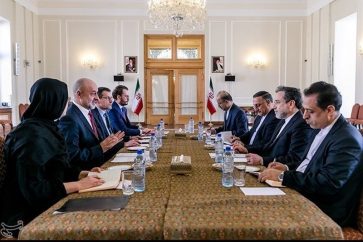 Poland delegation to Iran