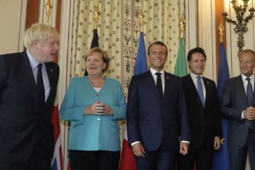 g7