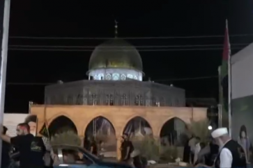 Monument incarnating Al-Aqsa Mosque in Iraq's Holy Al-Najaf City