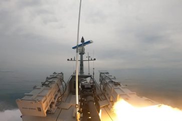 manoeuvre