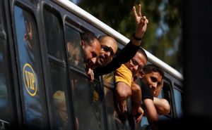 victory sign Hamas Israel swap deal
